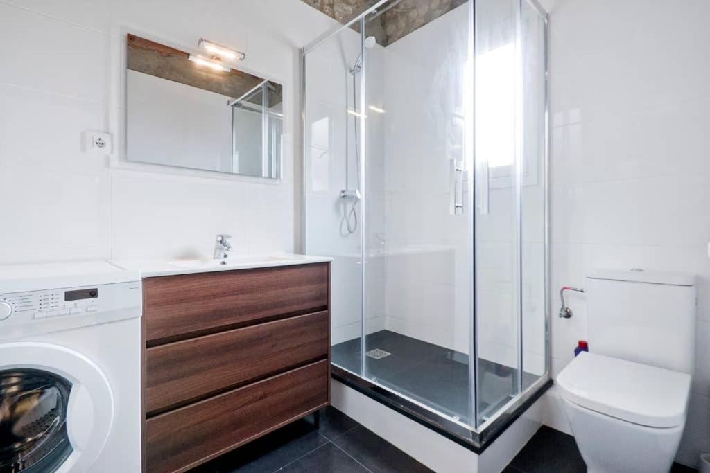 Apartment Poble Nou Barcelona Bagian luar foto