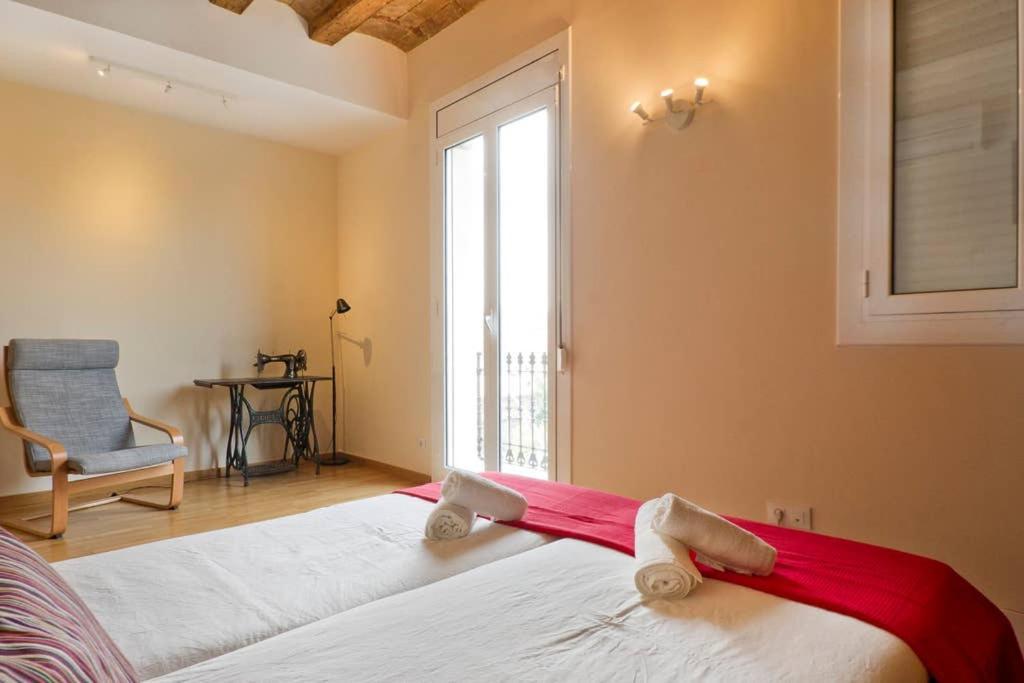 Apartment Poble Nou Barcelona Bagian luar foto